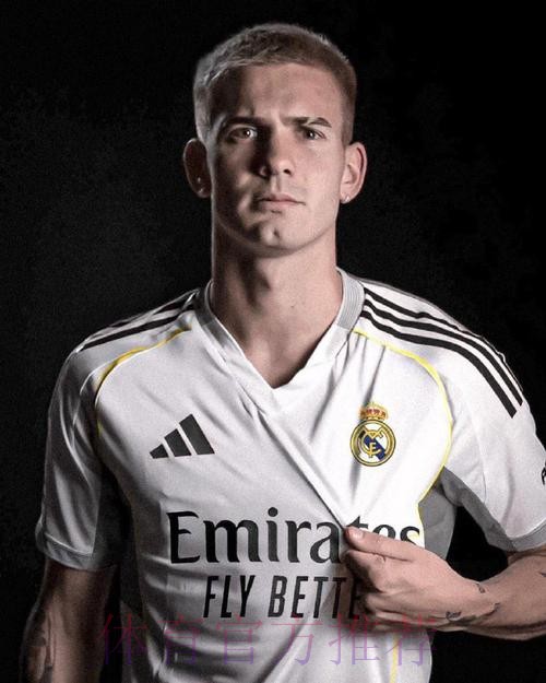 马斯坦托诺:皇马是伟大的俱乐部 世界最佳是梅西 马斯坦托诺:皇马是伟大的俱乐部 世界最佳是梅西